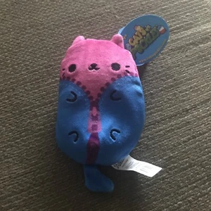 Cats vs Pickles Zipps #328 NWT Bean 4” -Leaving Soon *Read* - Picture 1 of 8