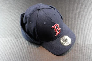 Cappello Boston Red Sox MLB New Era Downflap 39Thirty Flex berretto da baseball L-XL blu navy - Foto 1 di 7