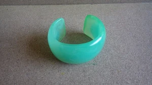 VINTAGE STATEMENT 2" DOMINIQUE DENAIVE JADEIT GRÜN MANSCHETTE ARMREIF ARMBAND FRANKREICH - Bild 1 von 7