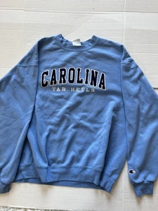 Sudadera North Carolina Tar Heels Para Hombres Azul Polvo NCAA Baloncesto Cuello Redondo - Imagen 1 de 5