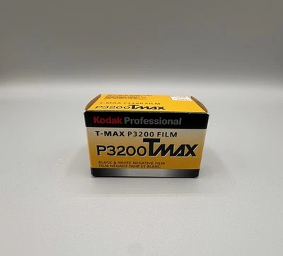 Roll Kodak TMAX p3200 Black and White Film 35mm Expired 2003 - Image 1 of 2