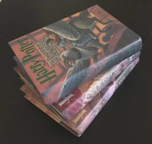 Harry Potter Lot of 3 1st U.S. Edition First Printing RARE Print Errors HB/DJ - Foto 1 di 24