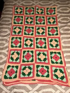 Vintage Floral Flower Afghan Granny Square Blanket Crochet Throw Handmade 58x44 - Picture 1 of 7