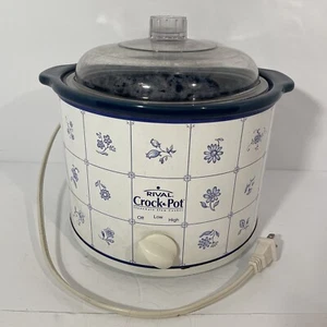 Vintage ORIGINAL Rival Crock Pot 3120 Blue White Floral 2.5 QT Tested Works - Picture 1 of 14