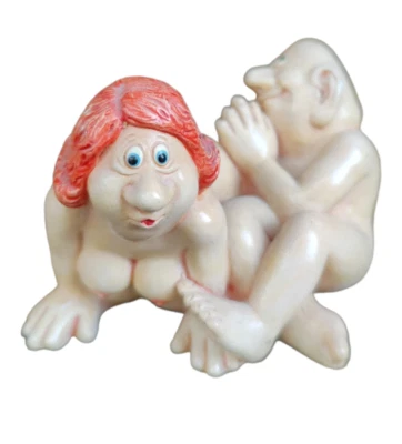 SCULTURA Statuetta Erotica Resina Porcellata Fare l'Amore Statue, Figurine - Immagine 1 di 4