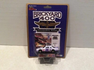 Coche de ritmo Brickyard 400 Inaugural Race #94, NUEVO en paquete Foto 1 de 3