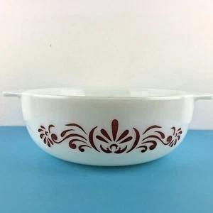 Vintage Pyrex 1960’s 'Red Scroll' Casserole Dish Length 24.5 cm capacity 3 pints - Foto 1 di 12