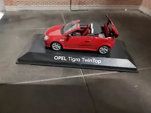 Vauxhall Tigra Opel Twin Top Convertible 1:43 Scale Model Red Cabrio Diecast Car - Picture 1 of 10