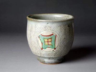 Tatsuzo Shimaoka (1919-2007) Aka-e Design Yunomi Tea Cup Mashiko Pottery - Image 1 of 4