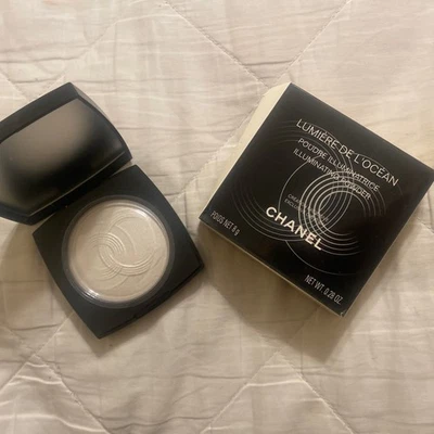 CHANEL Illuminating Powder LUMIÈRE DE L’OCÉAN Highlighter - Spring 2024 NEW - Image 1 of 4