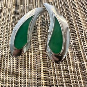 925 Sterling Silver teardrop earrings Green stone * Damaged Flaw - Picture 1 of 12