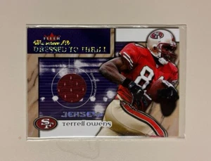 Terrell Owens - Dressed to Thrill - Jersey - 2001-02 Fleer Maximum - Picture 1 of 2