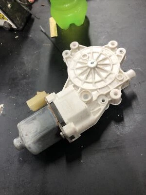 Motor regulador ventana eléctrica puerta trasera derecha Dodge Caliber Htbk 2007-2012 OEM Foto 1 de 3