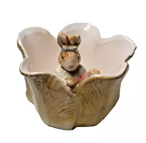 Vintage Ceramic Easter Bunny on Tulip Shaped Candy Dish /Nut Bowl /Holiday Gift - Picture 1 of 10