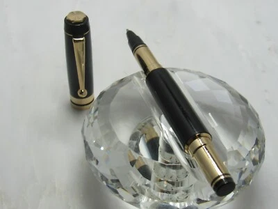 PRECIOSA PLUMA ESTILOGRÁFICA/BOLA ESTILOGRÁFICA NEGRA HECHA A MANO DE 4,8" DE ALTA CALIDAD Foto 1 de 4