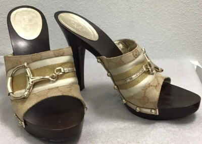 Gucci Beige Canvas Monogram Mule Sandal Horse Bit Stud Wood Heel Size 9 - Image 1 of 4