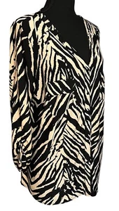 Animal Print Women's Button Up Blouse 1X Ruched 3/4 Sleeve Flowy V Neck Mature - Picture 1 of 11