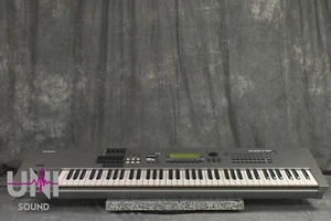 [1 Y Warranty] YAMAHA MOTIF 7 Synthesizer Keybord Workstation in Very Good - Picture 1 of 22
