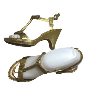 BORN Women’s Platform Heels Size 6 Medium Good Metallic Comfy Sexy - Picture 1 of 6