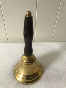 8,5" Messing/Holz graviert Hand Lehrer Schule Glocke - Bild 1 von 4
