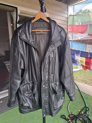 Members Only 衬里皮衣/夹克,尺寸 L。  — 第 1/4 张图片