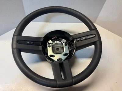 LIKE NEW 2005-2009 FORD MUSTANG GT  STEERING WHEEL BLACK FACTORY OEM Cruise Cont - Image 1 of 4