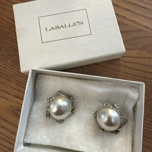 Vintage Marvella Silver Tone Faux Pearl & Rhinestone Earrings Clip-On Retro! - Picture 1 of 9