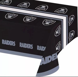 Las Vegas Raiders NFL Plastic Table Cover - Picture 1 of 2