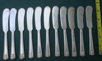 1923 CENTURY 11 Knife Spreaders  Holmes & Edwards Inlaid IS Silverplate 5 5/8" - Image 1 of 3