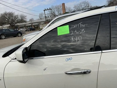 MASERATI GHIBLI    2016 Driver Left Front Door White BIA Sedan 829292 - Image 1 of 4