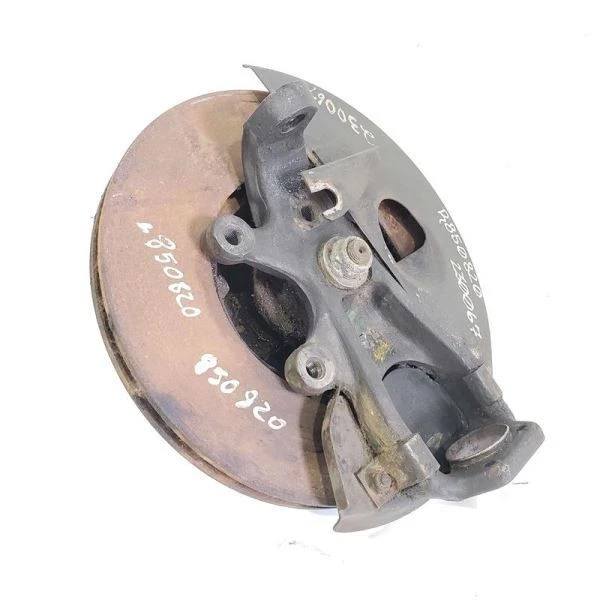 Front Left Spindle With Hub OEM 1979 1987 Jaguar XJS - Image 1 of 4