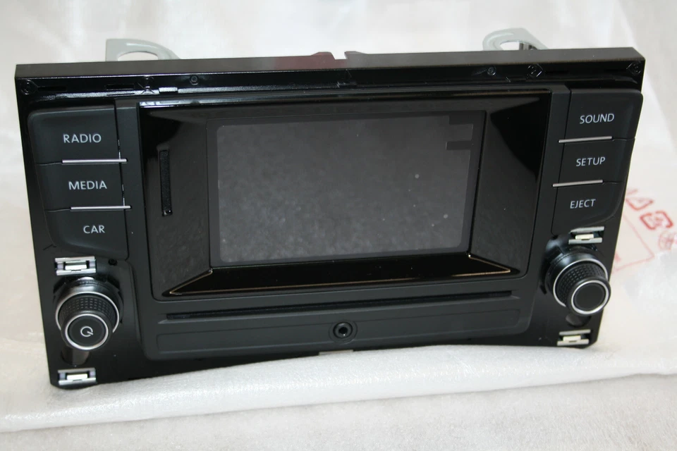 ORIGINAL VW Golf Passat Tiguan Radio Colour DAB+ Digitalradio 5G0035867F - Bild 1 von 4