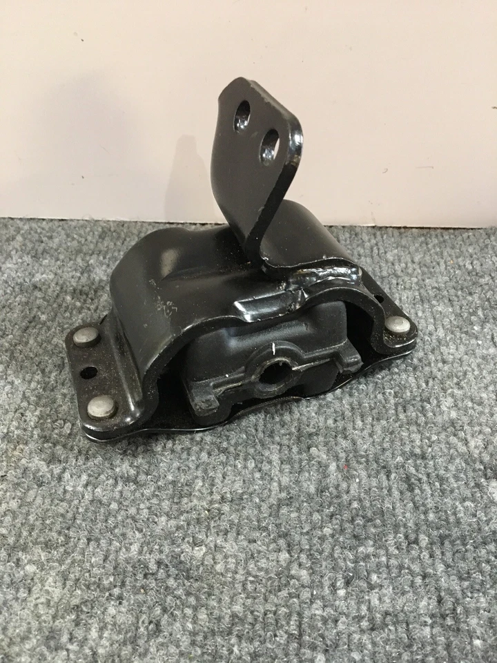 Крепление двигателя Pronto EM-2931 подходит для 99-03 Ford Windstar 3,8 л-V6 - Изображение 1 из 4