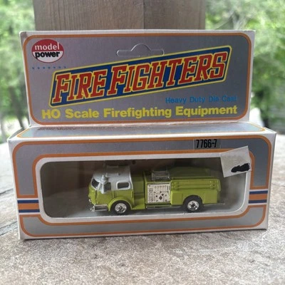 Model Power 7766-7 HO Fire Fighters Fire Engine Firefighting Pumper Truck - Image 1 of 3