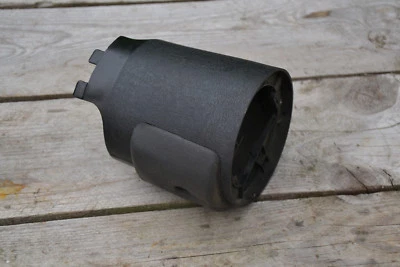 PAINEL PLÁSTICO TAMPA COLUNA VOLANTE MERCEDES W123 - Imagem 1 de 4