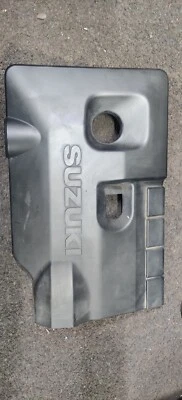 SUZUKI GRAND VITARA MK2 2007 2.0 PETROL J20A ENGINE COVER 1317165J0 - Image 1 of 3