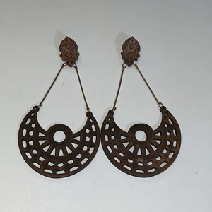 Large Bohemian Dangle Wood Pierced Earrings Gorgeous Retro Gypsy Style - Picture 1 of 8