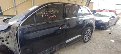 2018 AUDI Q7 Drivers side Front Door 133K - Image 1 of 4