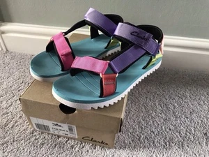 Clarks Girls Peak Web Sandals Trekker Pool Water Shoes UK 5F EU38 - Picture 1 of 12