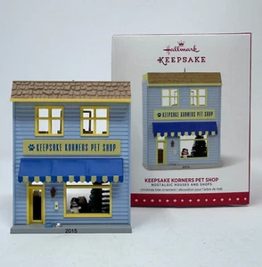 Neu 2015 Hallmark Andenken Korners Zoohandlung nostalgische Häuser & Geschäfte Ornament - Bild 1 von 10