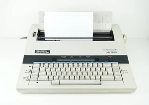 Smith Corona XD 7500 Spell Right Dictionary Word Processing Typewriter w/ Cover - Picture 1 of 17