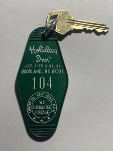 Holiday Inn Hotel Motel Room Key Fob & Key Goodland Kansas #104 - Imagen 1 de 2