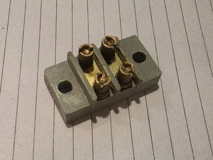 Marco 8TB02, Barrier Terminal Block, 2 Row, 2 Pos, 14 AWG, 9.5 mm, 30 A (NOS) - Picture 1 of 6