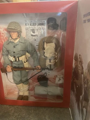 12” Gi Joe D Day Salute. - Image 1 of 4