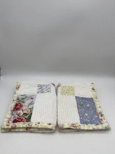 (2) EUC Quilted Patchwork Standard Pillow Cover Sham Floral Shabby Cottagecore - Picture 1 of 7