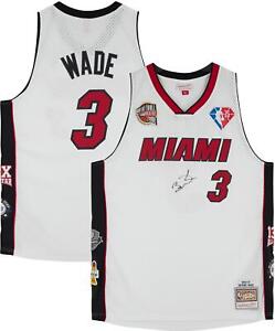 Autographed Dwyane Wade Heat Jersey Fanatics Authentic COA Item#13281814