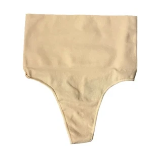 SKIMS L/XL Seamless Sculpt Mid Waist Thong Core Control Sand Cream NWOT MSRP $34 - Picture 1 of 8