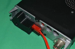 Adaptador Anderson Powerpole para FT817/818 con puerto de carga y plomo (PL311L) - Imagen 1 de 12