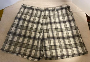 Habands Men’s 44 Fit Forever Gray Plaid Flat Front Outdoor Walking Shorts Casual - Picture 1 of 6