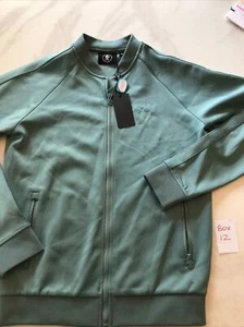 CHAQUETA GYM KING PARA HOMBRE MEDIANA RETRO CREMALLERA FRONTAL COLOR SALVIA NUEVA 27€ - Imagen 1 de 12